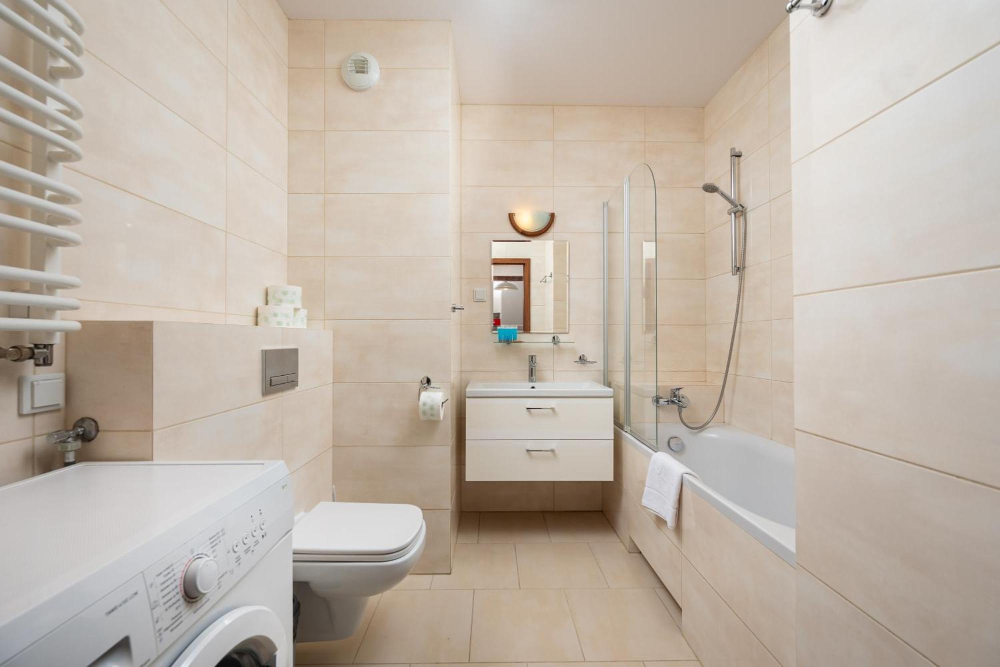 Metro Plocka Cosy Apartment Warsaw Exterior photo